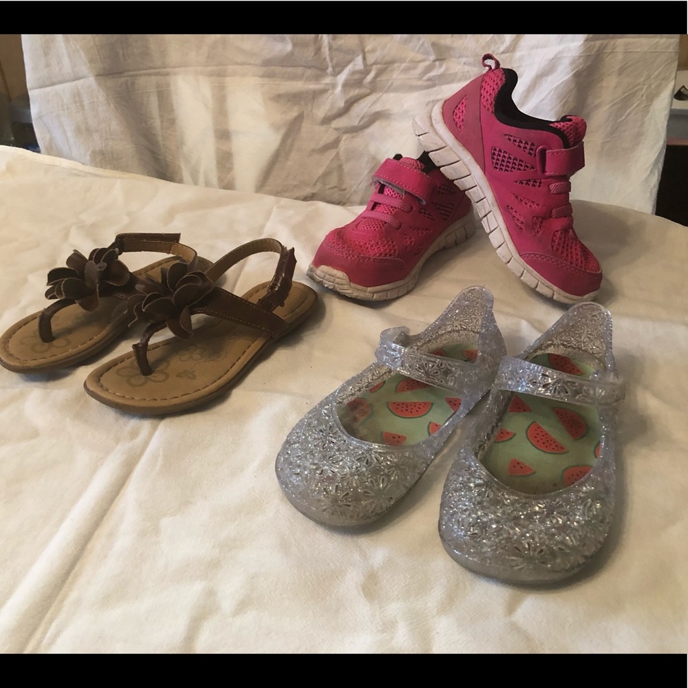 Bundle little girls shoes